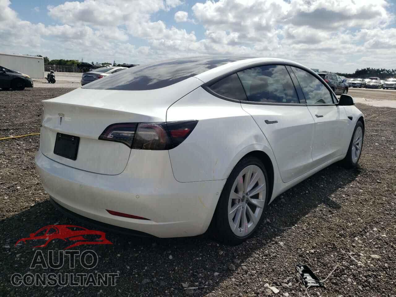 TESLA MODEL 3 2021 - 5YJ3E1EA0MF987843