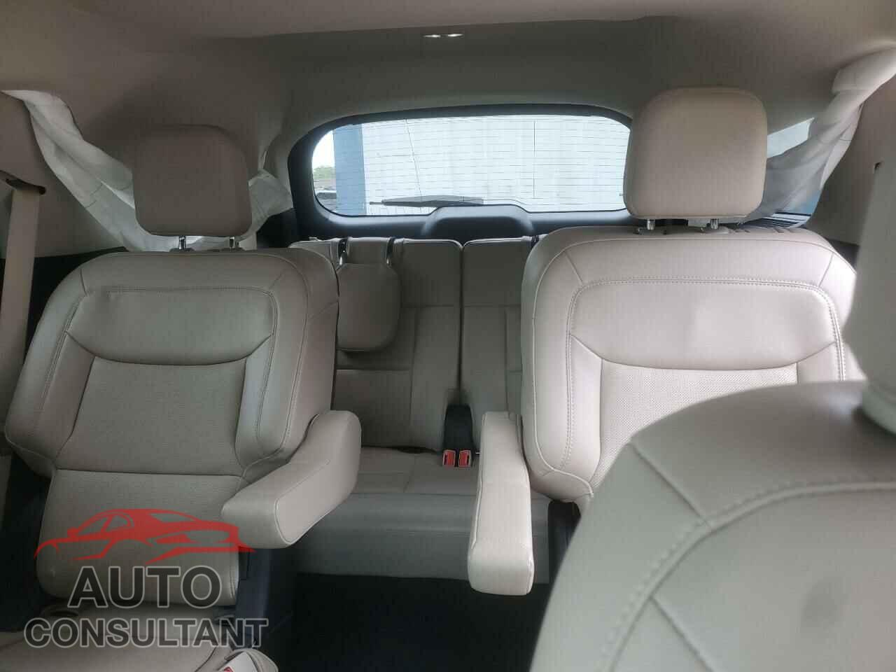 FORD EXPLORER 2022 - 1FMSK7FH3NGA24327