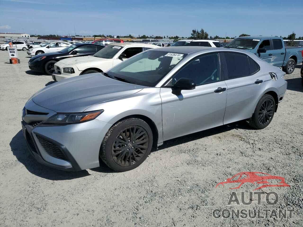 TOYOTA CAMRY 2021 - 4T1G11AK5MU498241