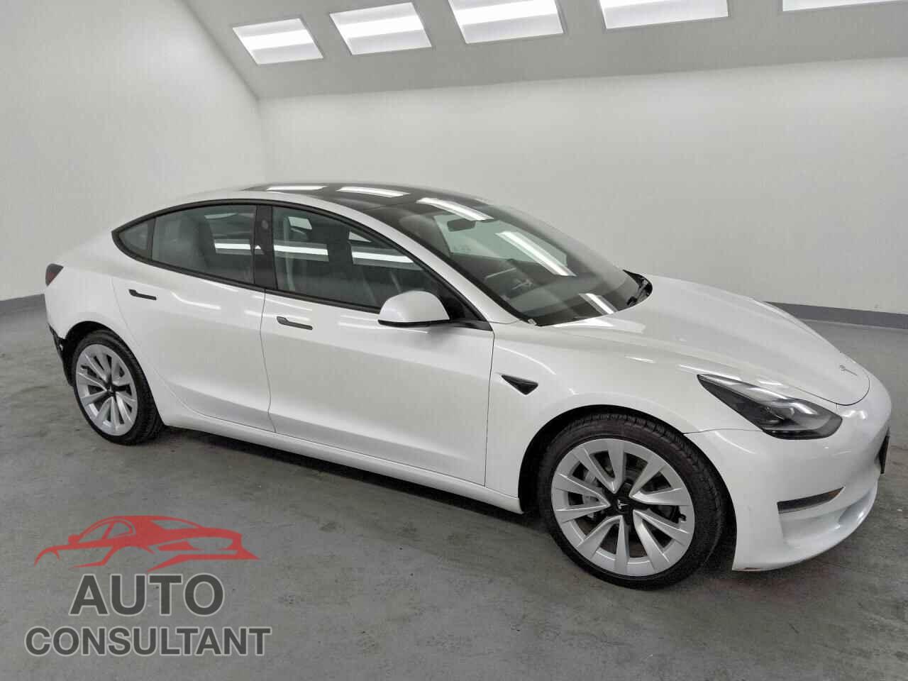 TESLA MODEL 3 2023 - 5YJ3E1EA7PF460466