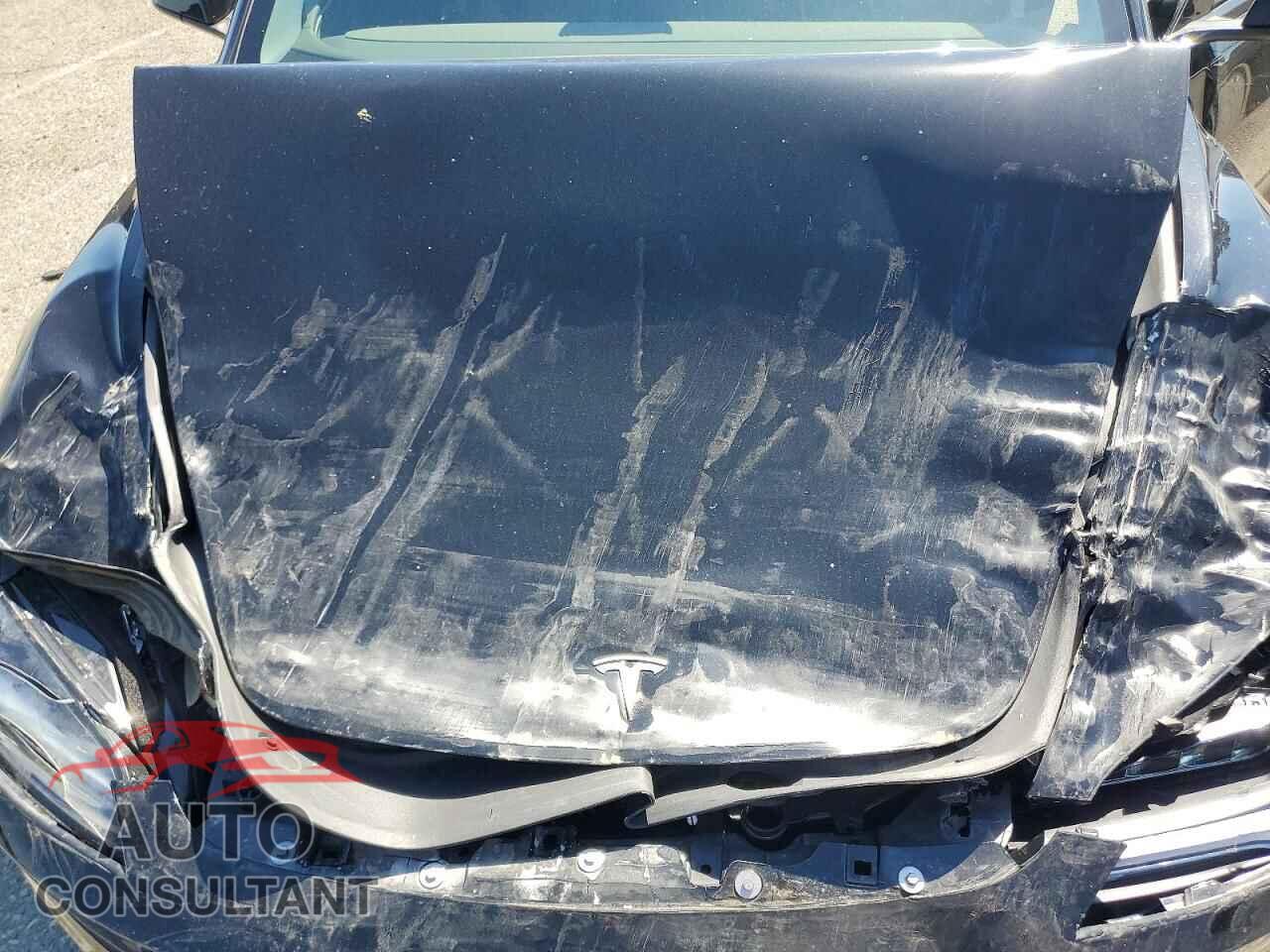 TESLA MODEL 3 2024 - 5YJ3E1EA8RF752534