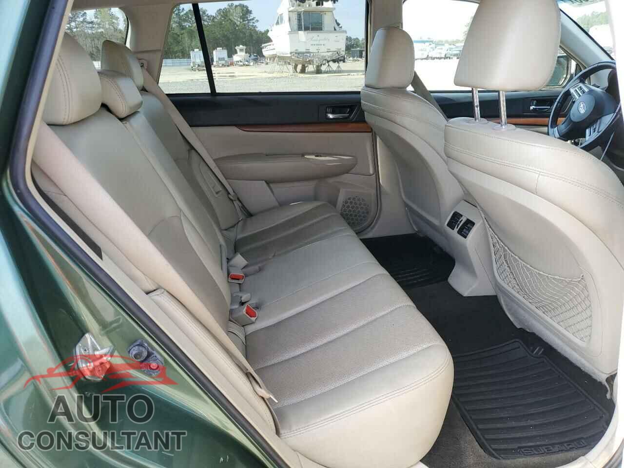 SUBARU OUTBACK 2013 - 4S4BRBKC2D3215963