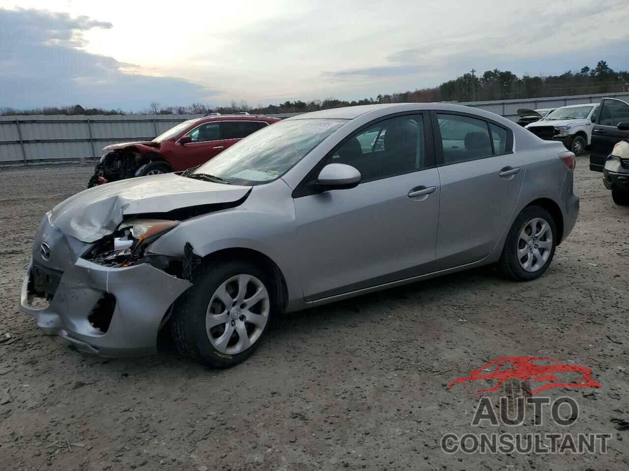 MAZDA 3 2013 - JM1BL1TG9D1777453