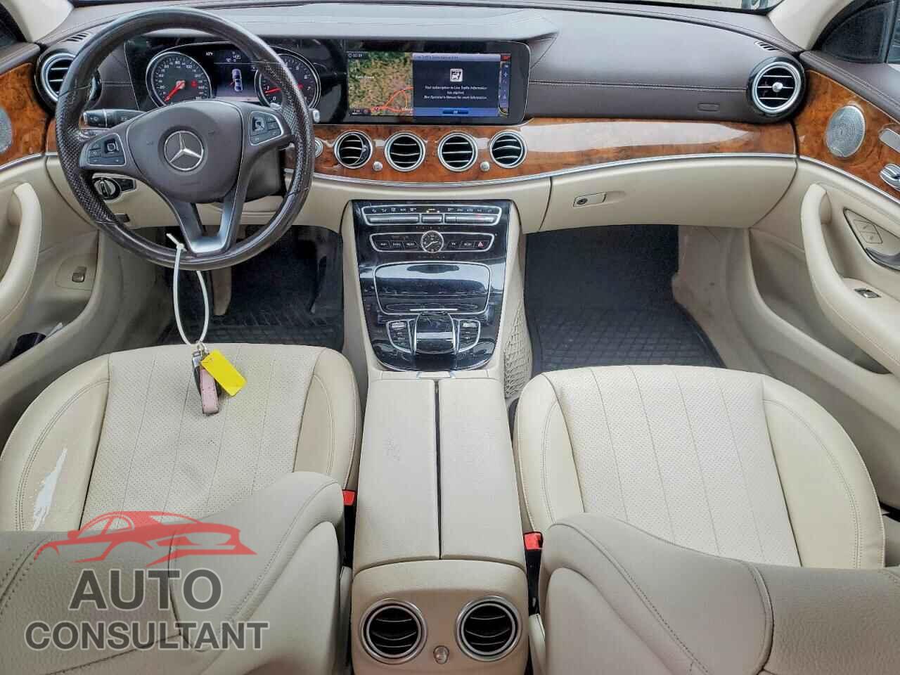 MERCEDES-BENZ E-CLASS 2017 - WDDZF4KBXHA226909