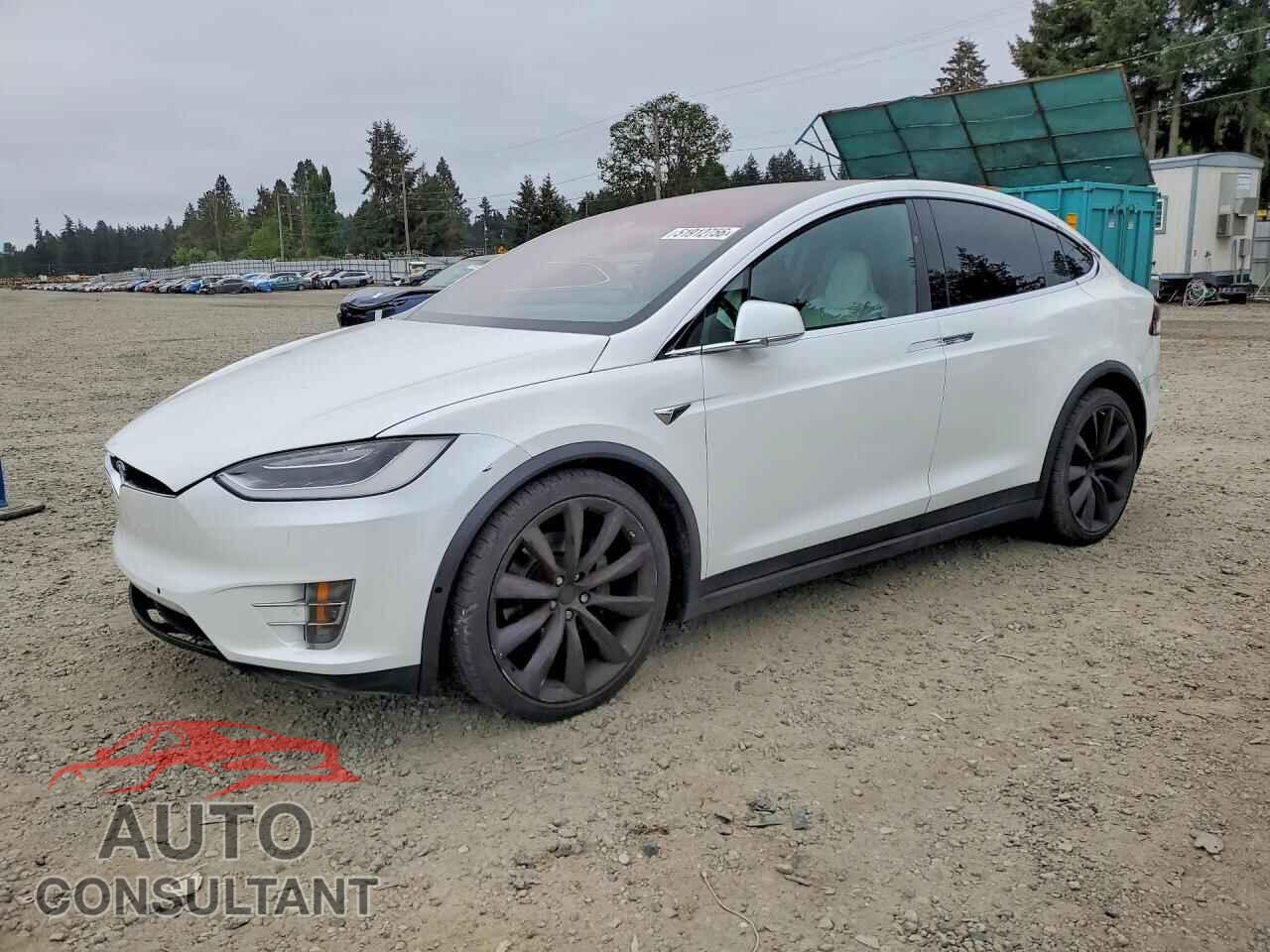 TESLA MODEL X 2017 - 5YJXCBE28HF049472