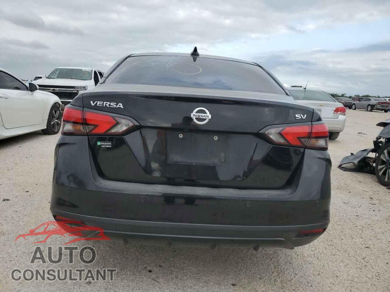 NISSAN VERSA 2021 - 3N1CN8EV7ML871801