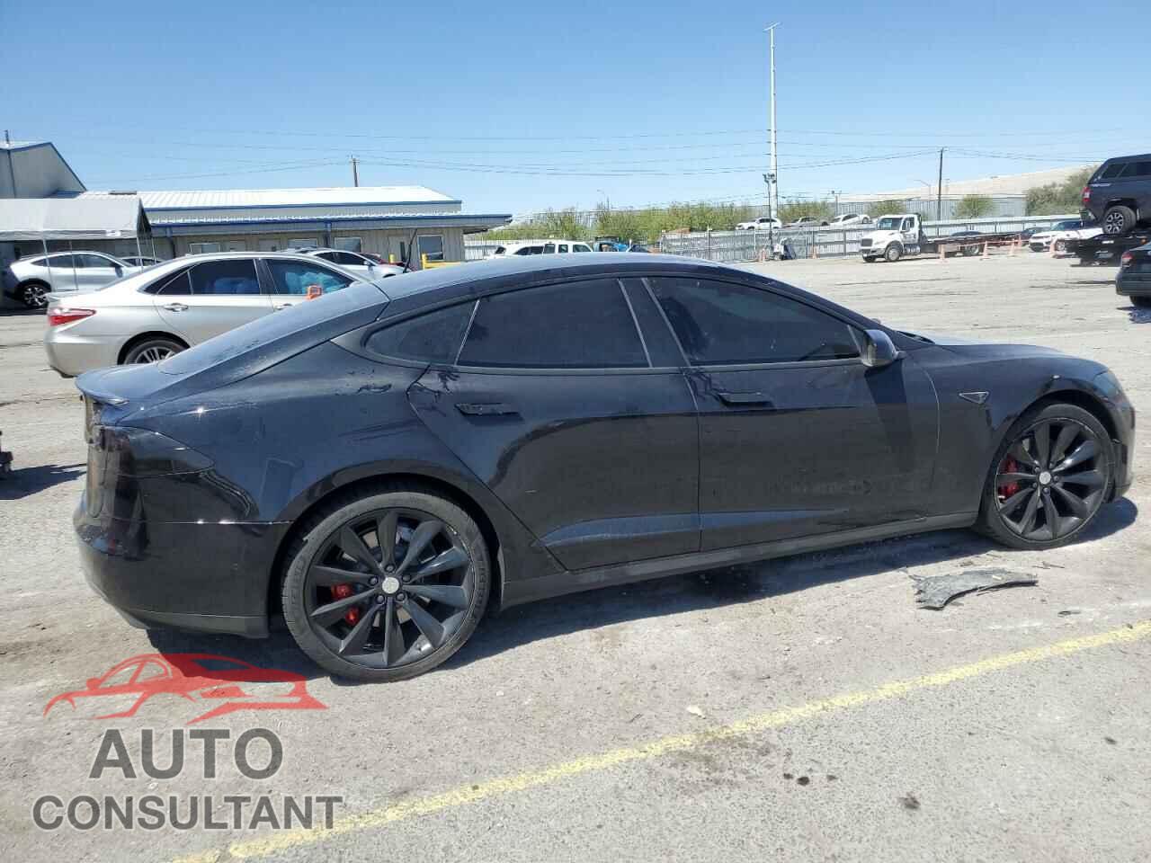 TESLA MODEL S 2015 - 5YJSA1V4XFF097886
