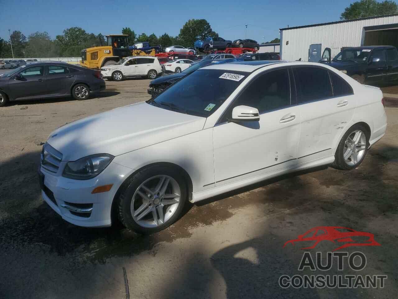MERCEDES-BENZ C-CLASS 2013 - WDDGF5HB2DA819212