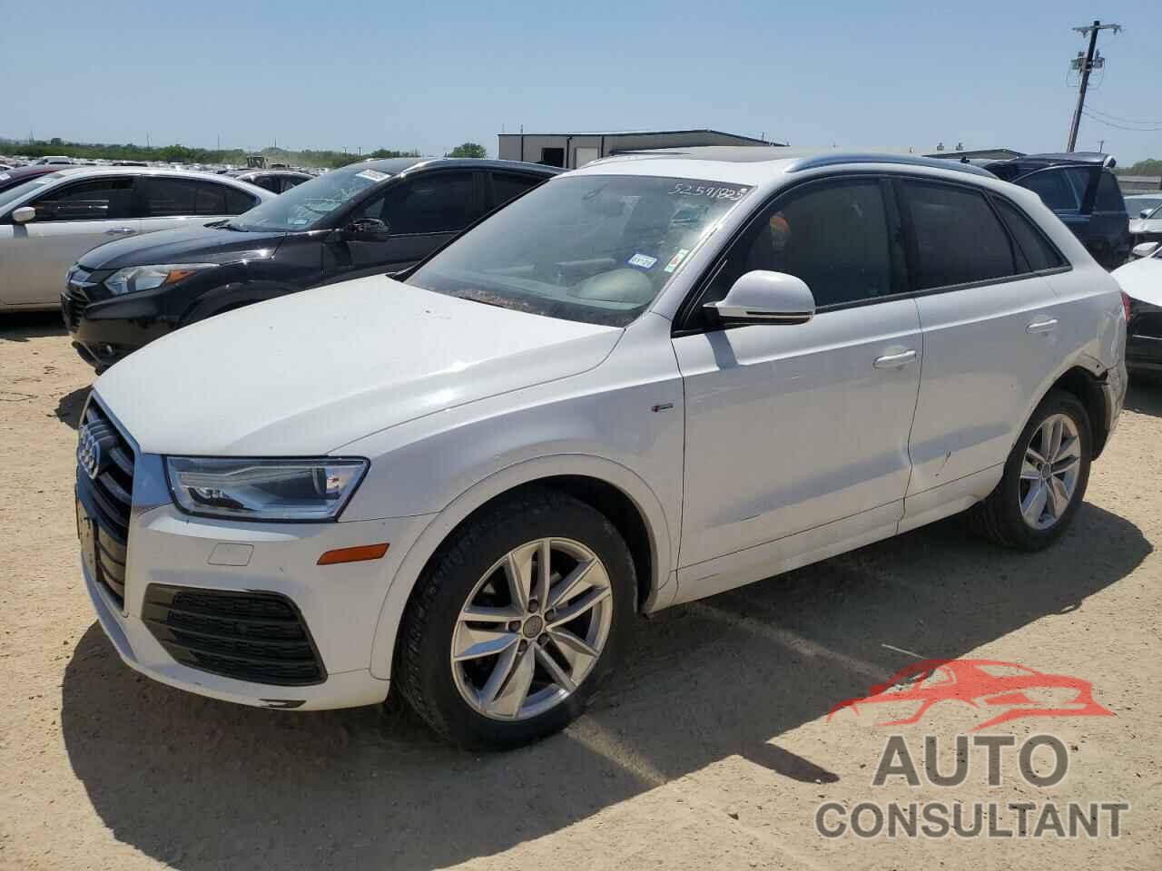 AUDI Q3 2018 - WA1BCCFS9JR012245