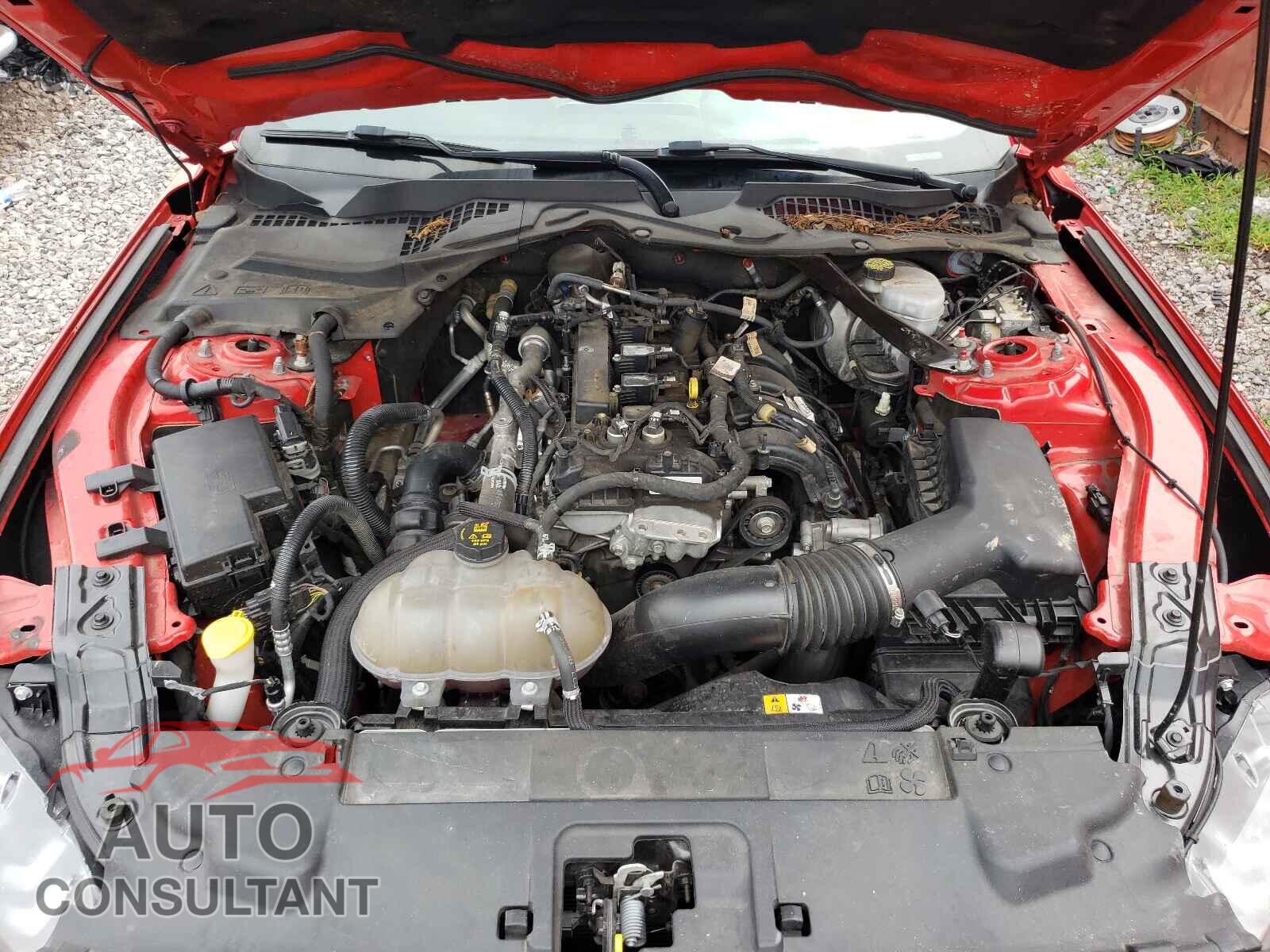FORD MUSTANG 2018 - 1FATP8UH9J5111647