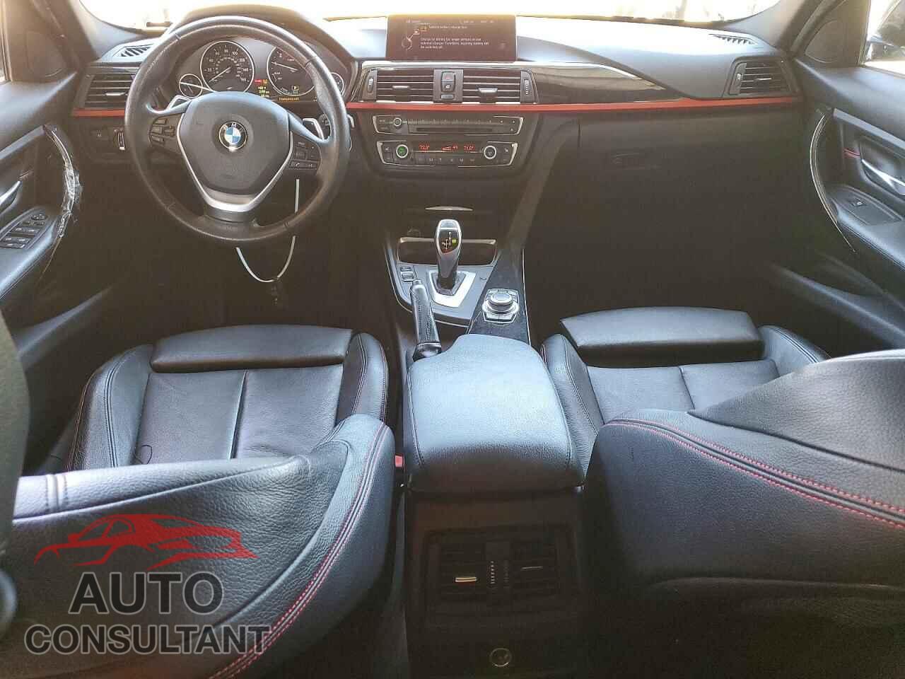 BMW 1 SERIES 2013 - WBA3F9C55DF145476