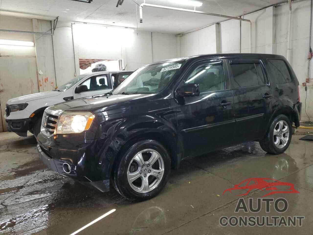 HONDA PILOT 2015 - 5FNYF4H63FB027611