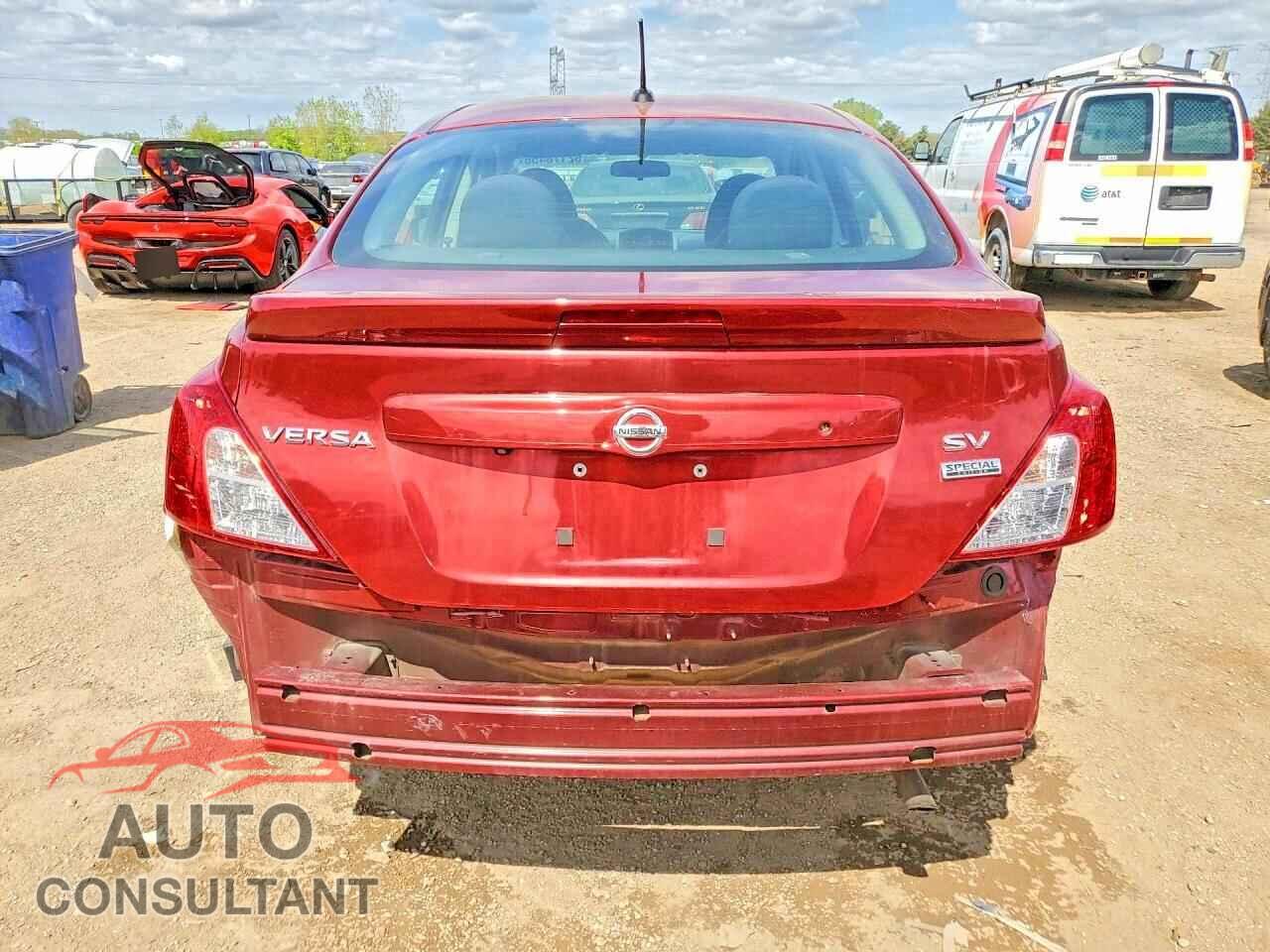 NISSAN VERSA 2017 - 3N1CN7AP3HL864058