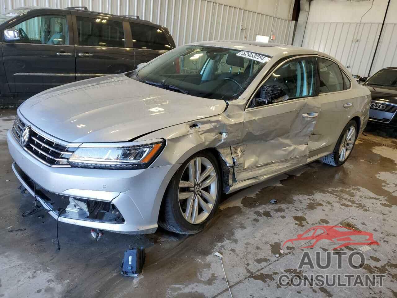 VOLKSWAGEN PASSAT 2017 - 1VWGT7A35HC001921
