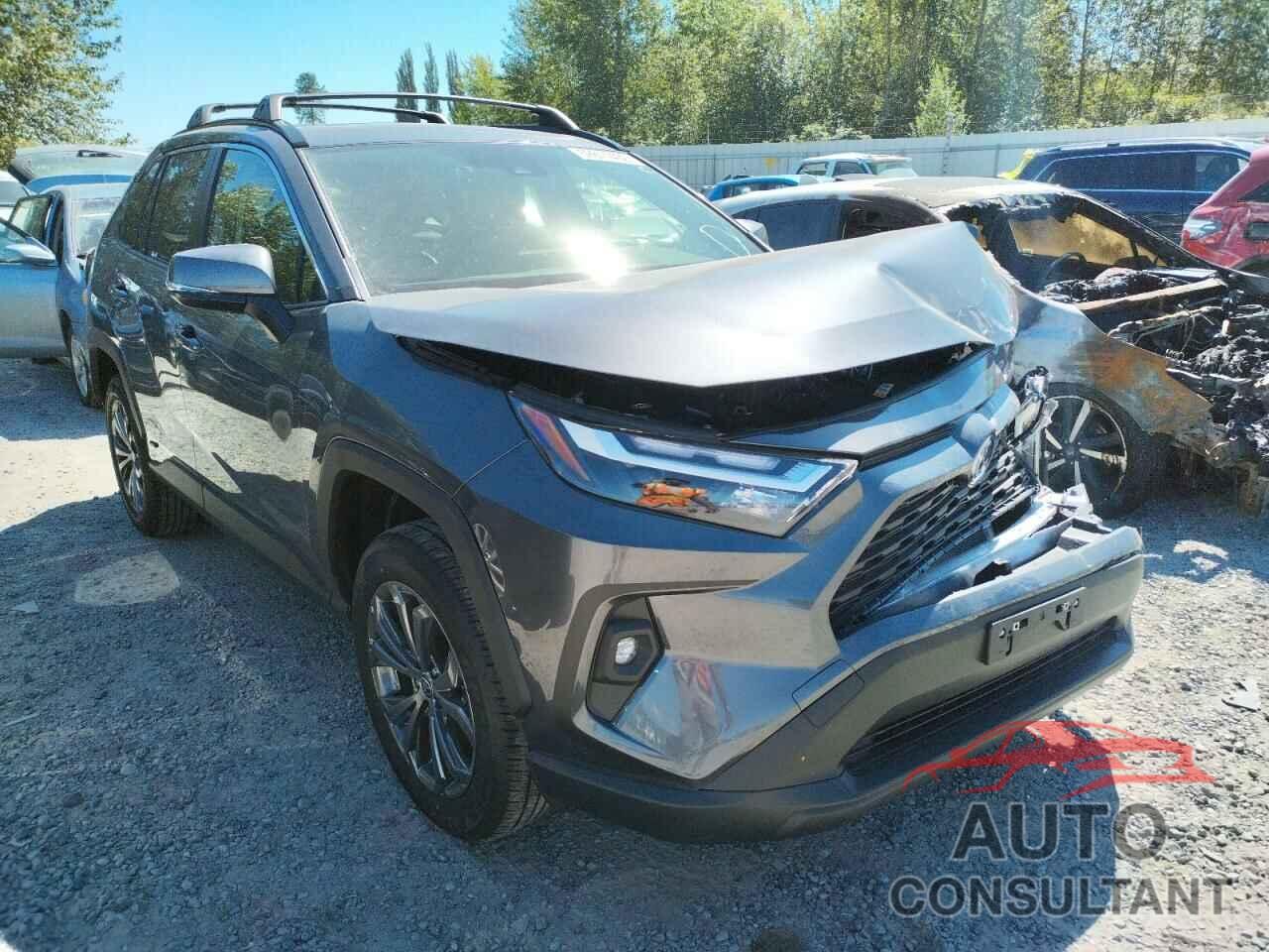 TOYOTA RAV4 2022 - JTMB6RFV2ND057427