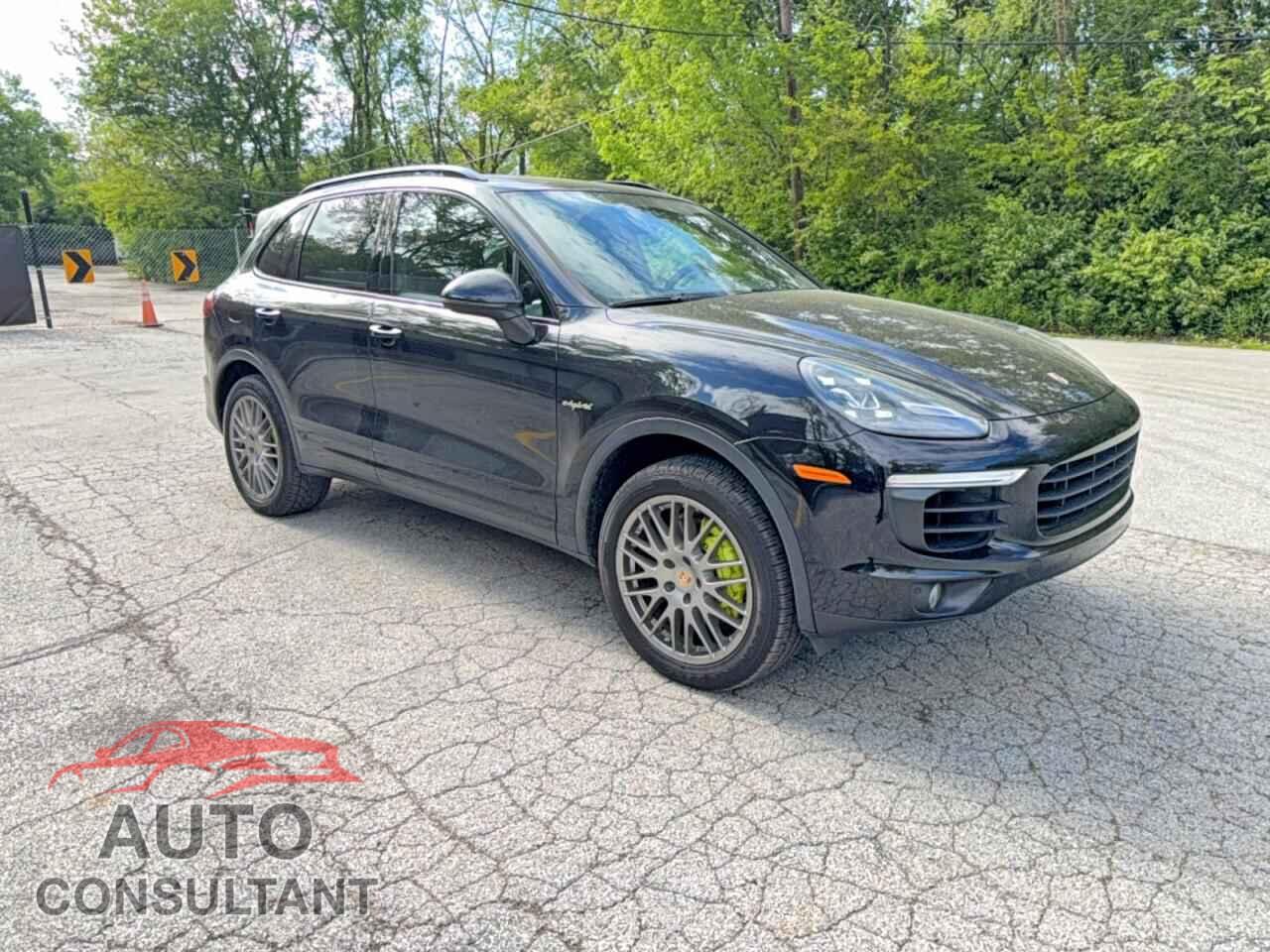 PORSCHE CAYENNE 2016 - WP1AE2A29GLA17811