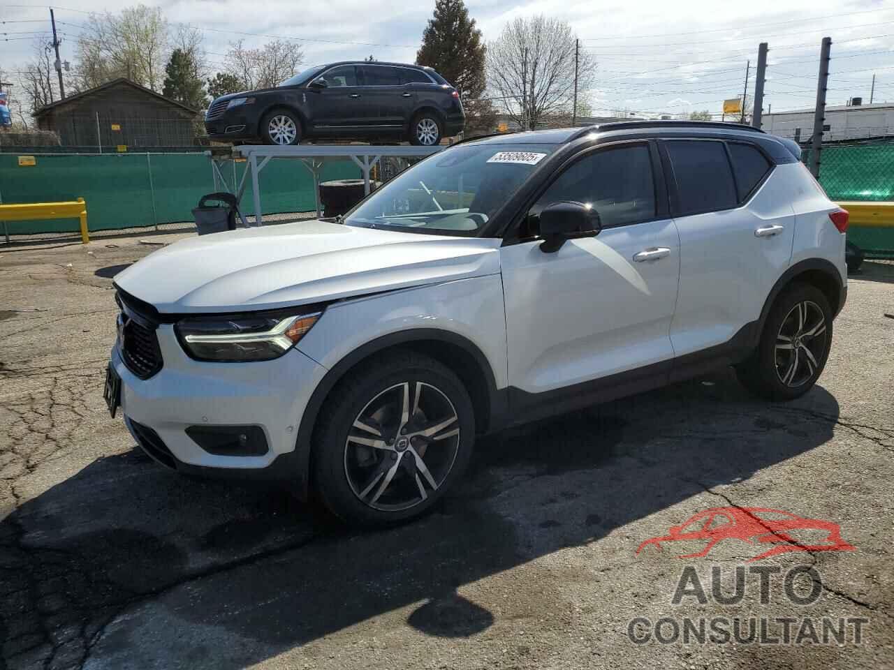 VOLVO XC40 2019 - YV4162XZ8K2006393