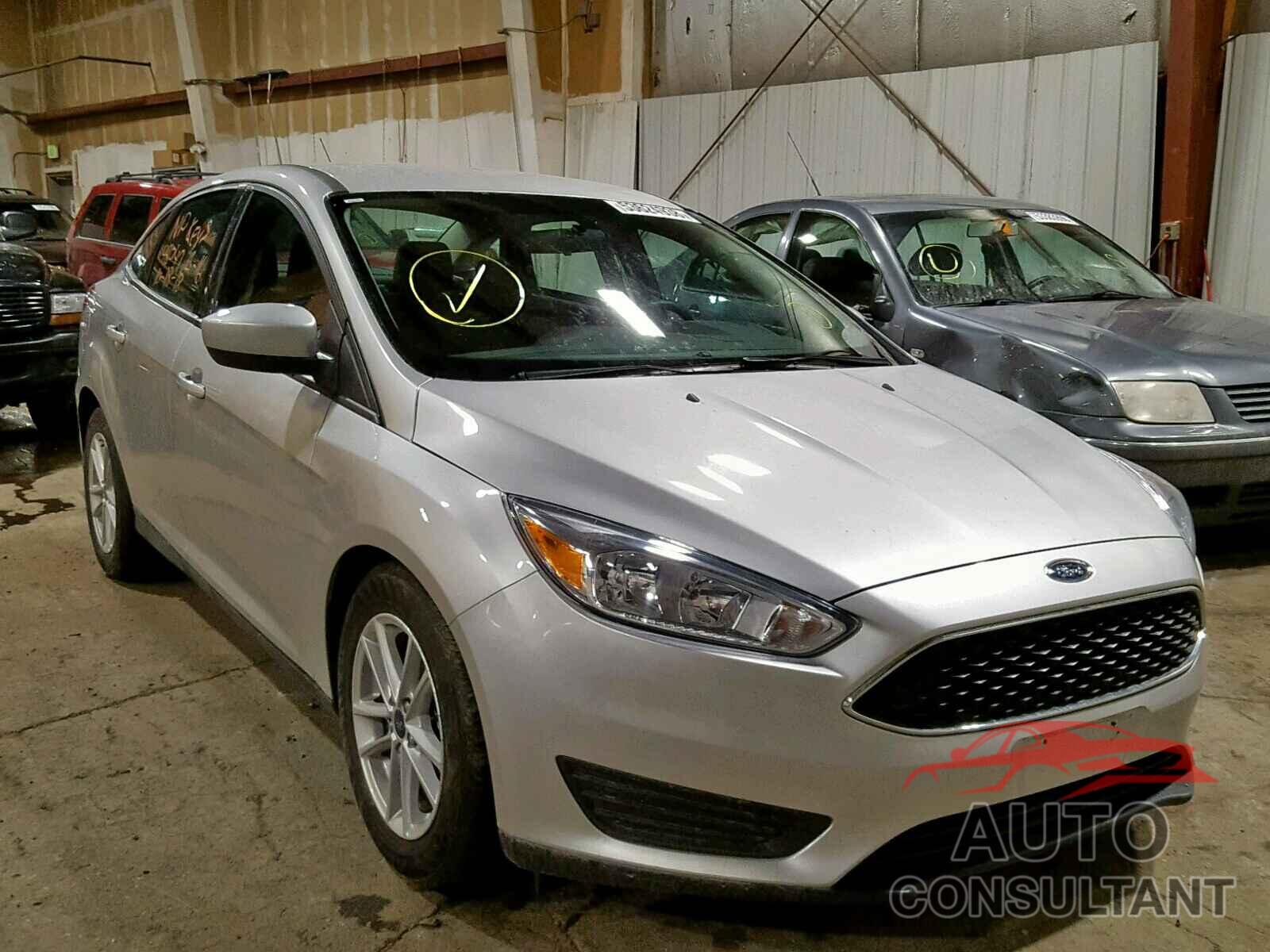 FORD FOCUS 2018 - 1FADP3F24JL295505