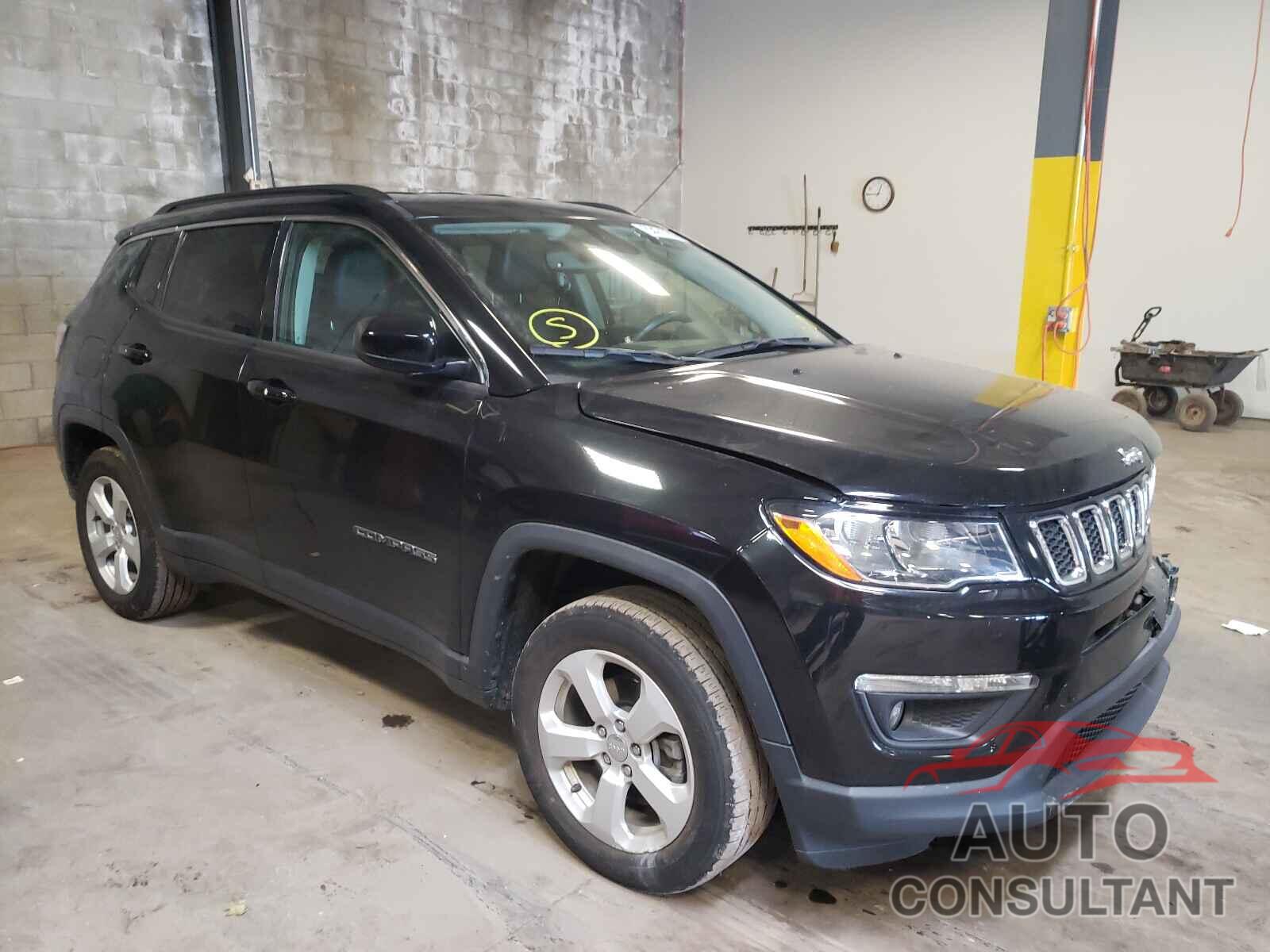 JEEP COMPASS 2018 - 3C4NJDBB9JT479645