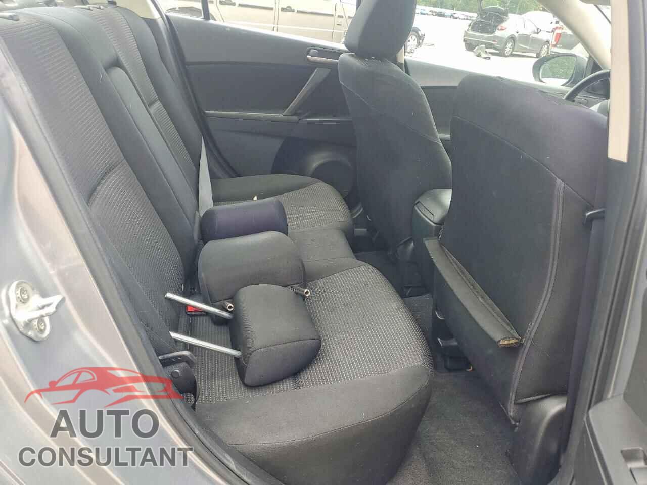 MAZDA 3 2012 - JM1BL1V76C1534064