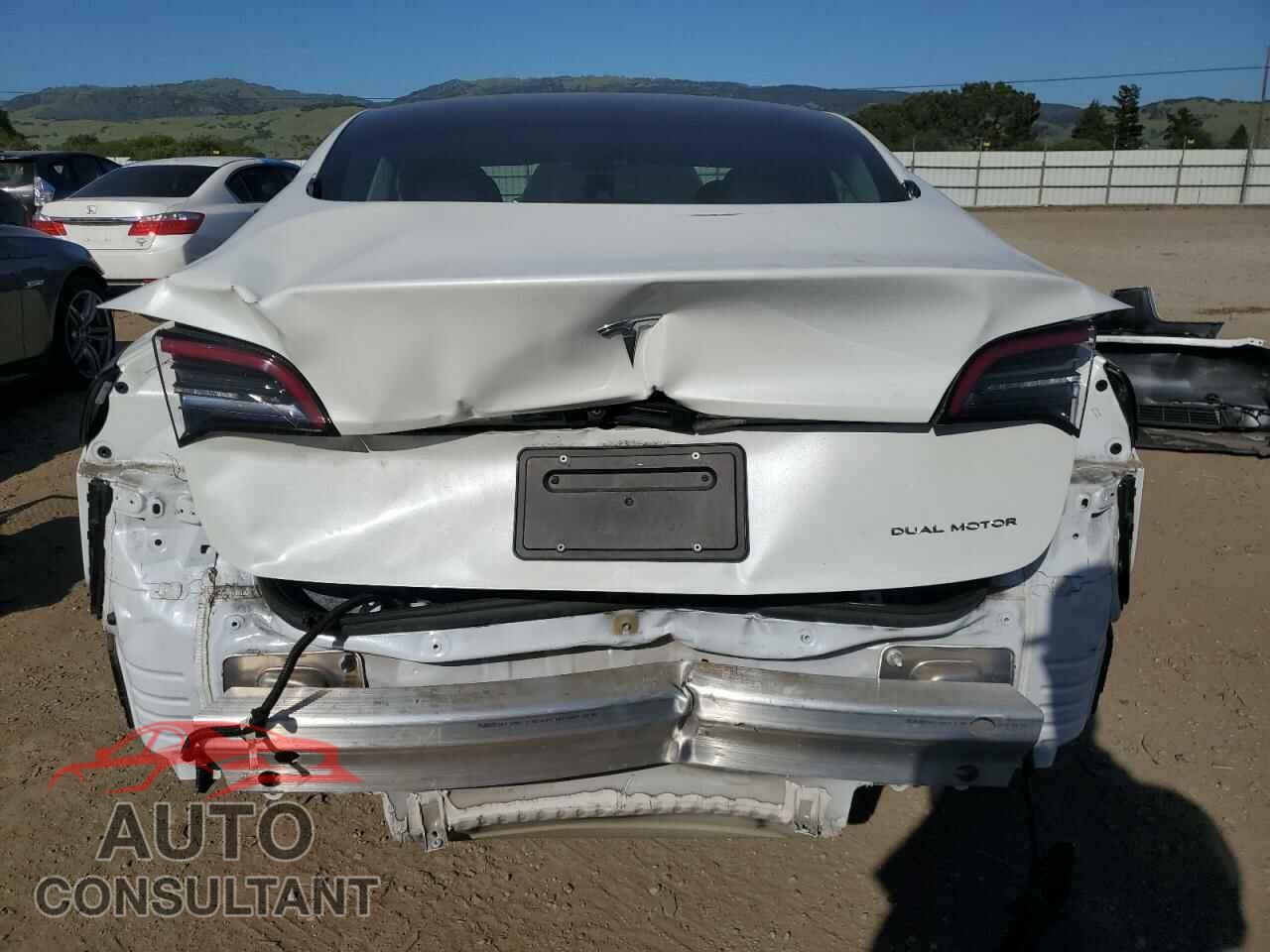 TESLA MODEL 3 2022 - 5YJ3E1EB2NF113777