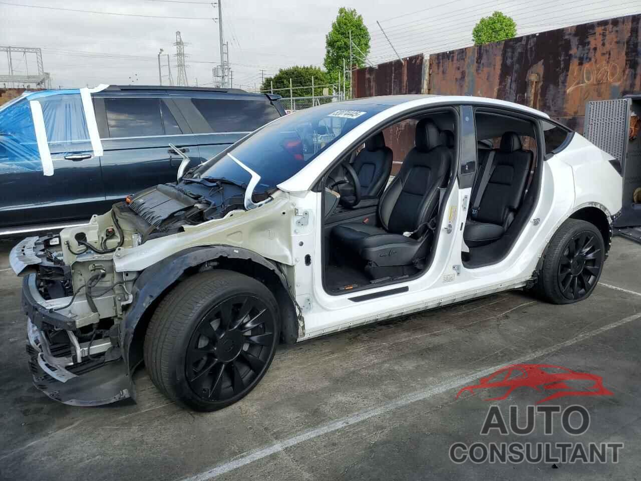 TESLA MODEL Y 2023 - 7SAYGDEE2PA025536