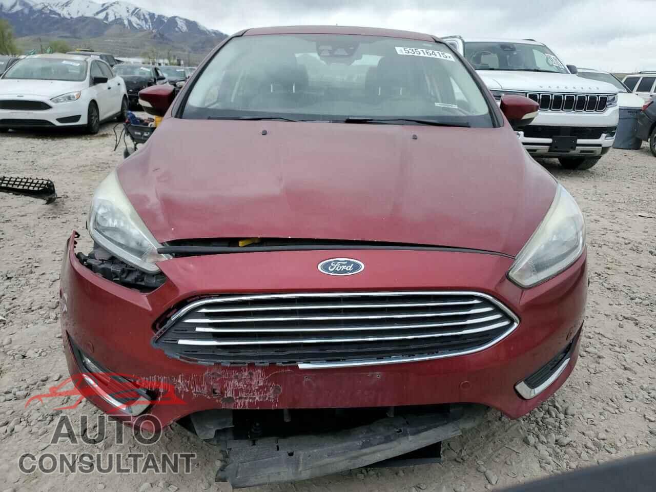 FORD FOCUS 2017 - 1FADP3J20HL247257