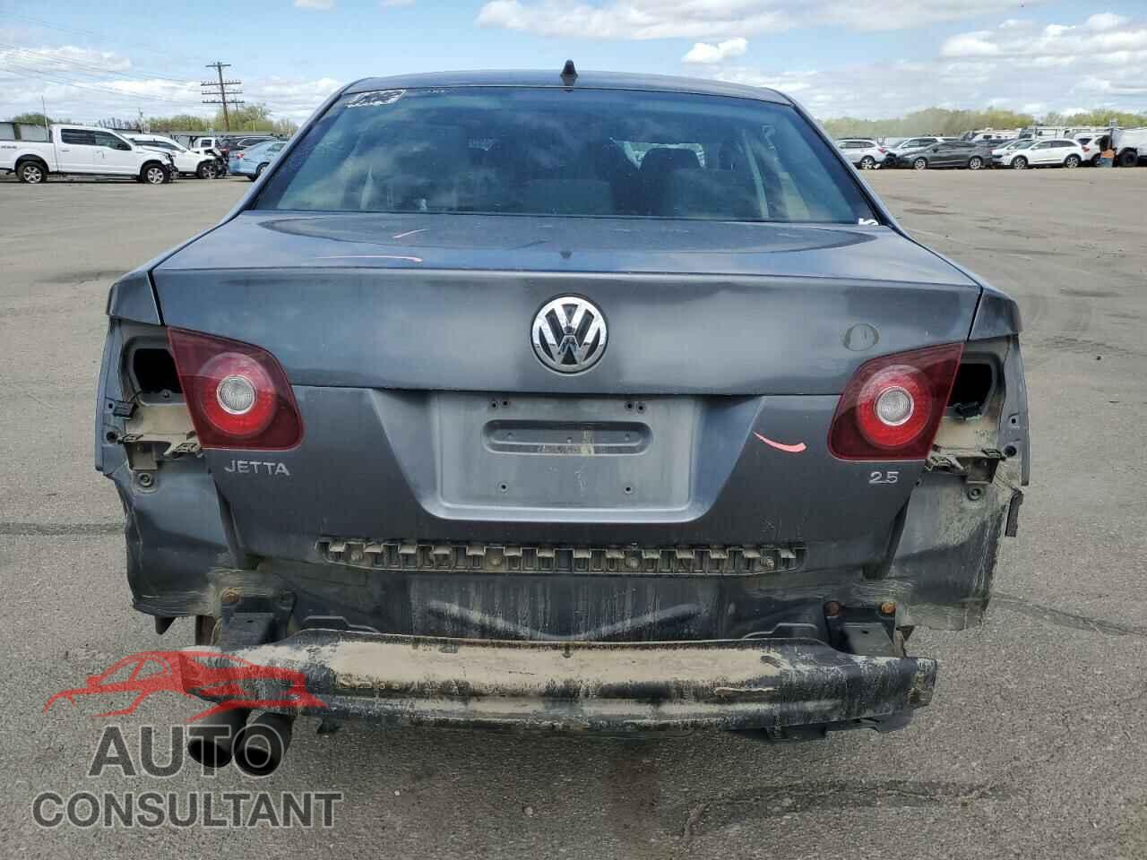 VOLKSWAGEN JETTA 2009 - 3VWJM71K59M007776