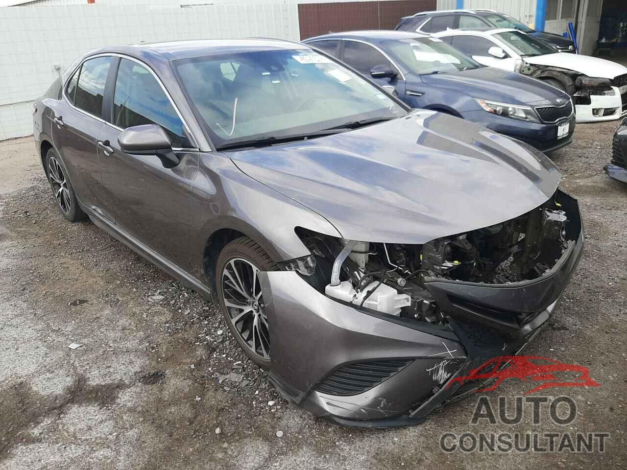 TOYOTA CAMRY 2020 - 4T1G11AK0LU930457
