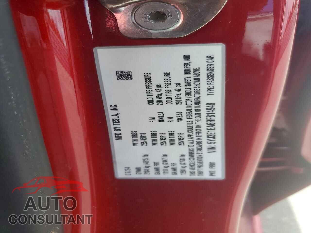 TESLA MODEL 3 2024 - 5YJ3E1EA6RF814948