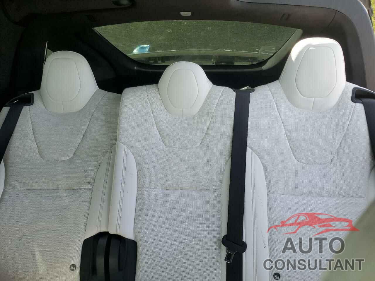 TESLA MODEL X 2023 - 7SAXCAE58PF405683