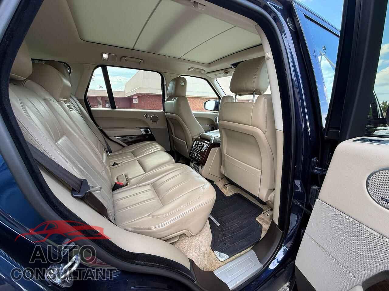 LAND ROVER RANGEROVER 2017 - SALGS2FK7HA338555