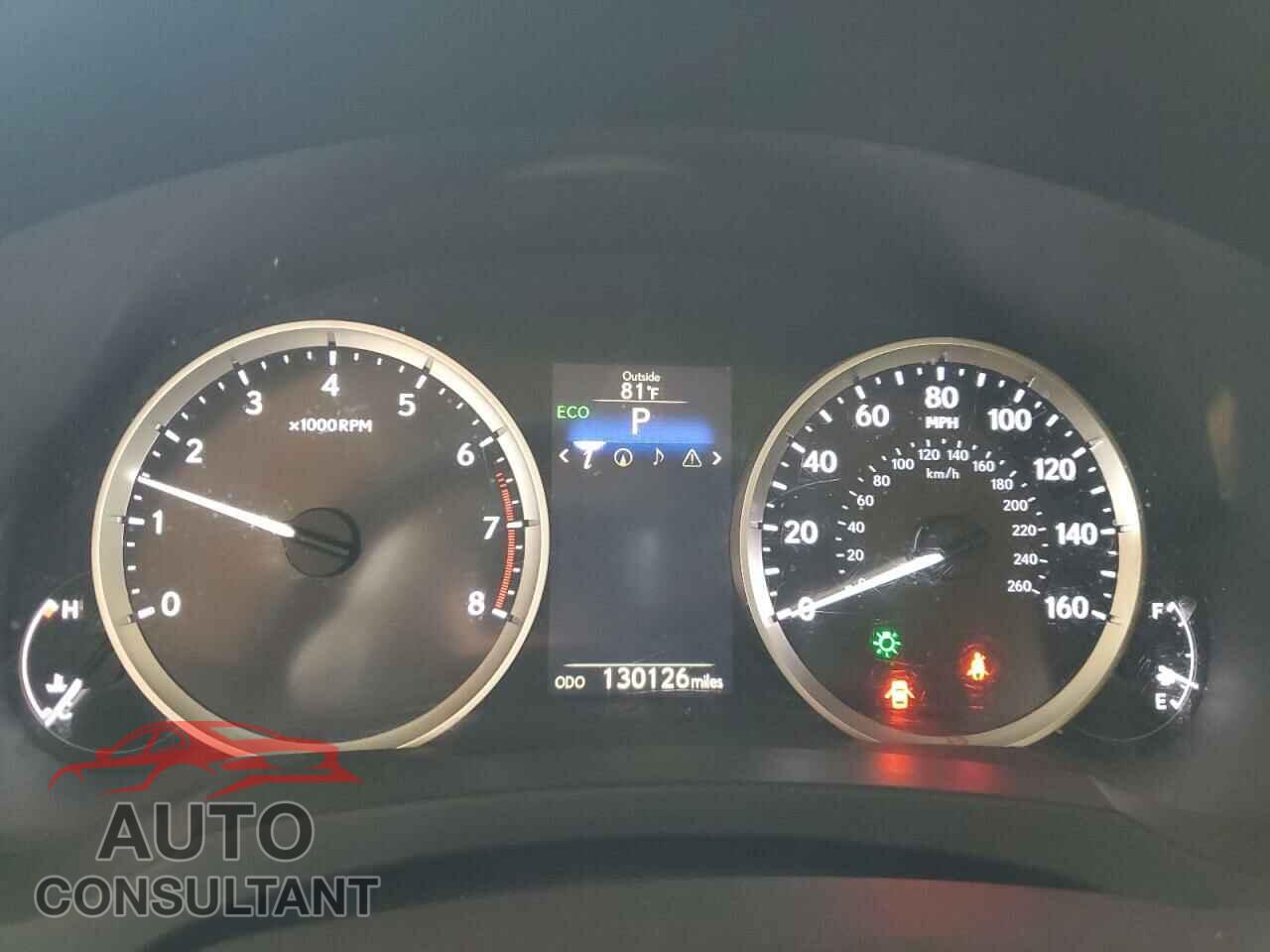 LEXUS IS 2015 - JTHBF1D29F5052584