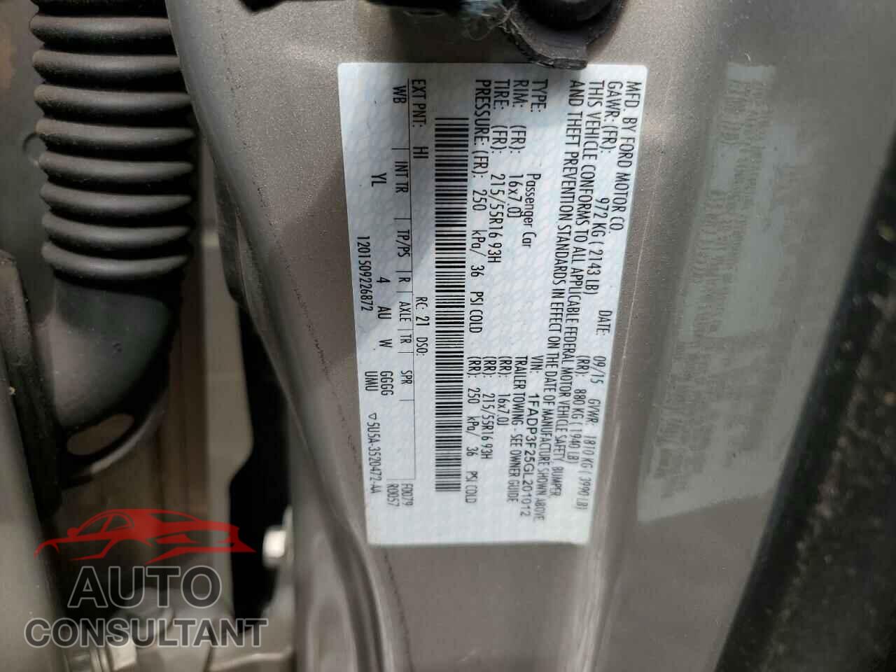 FORD FOCUS 2016 - 1FADP3F25GL201012