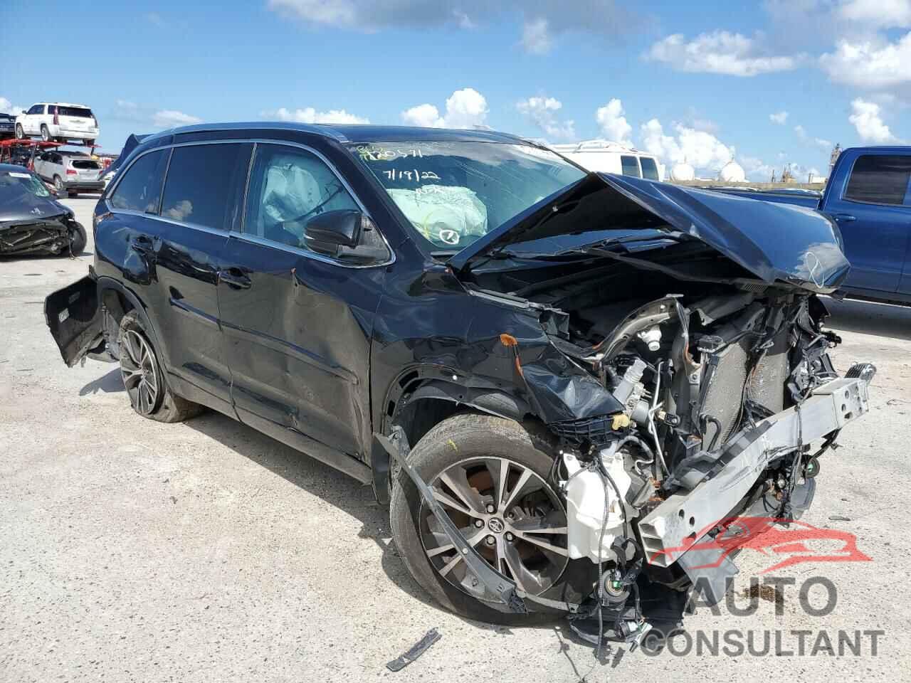 TOYOTA HIGHLANDER 2016 - 5TDKKRFH0GS120571