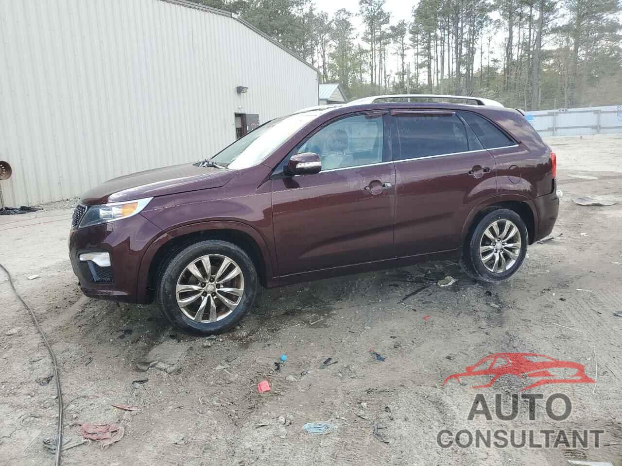 KIA SORENTO 2013 - 5XYKW4A25DG394772