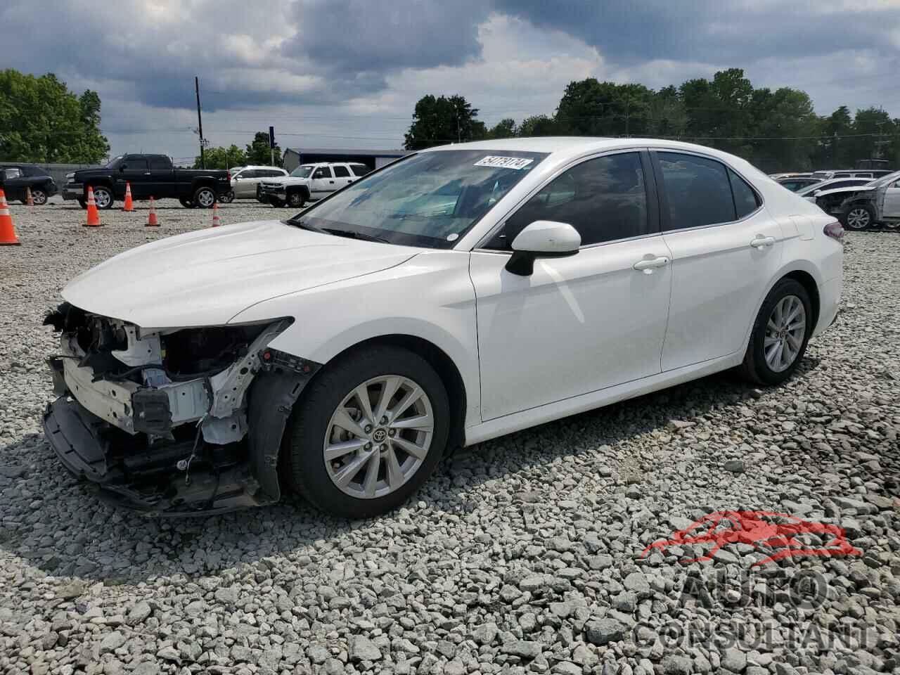 TOYOTA CAMRY 2021 - 4T1C11AK3MU536743