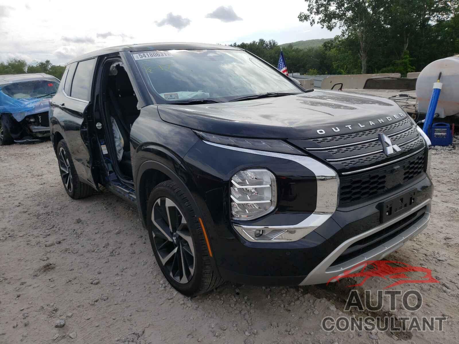 MITSUBISHI OUTLANDER 2022 - JA4J4UA88NZ013290