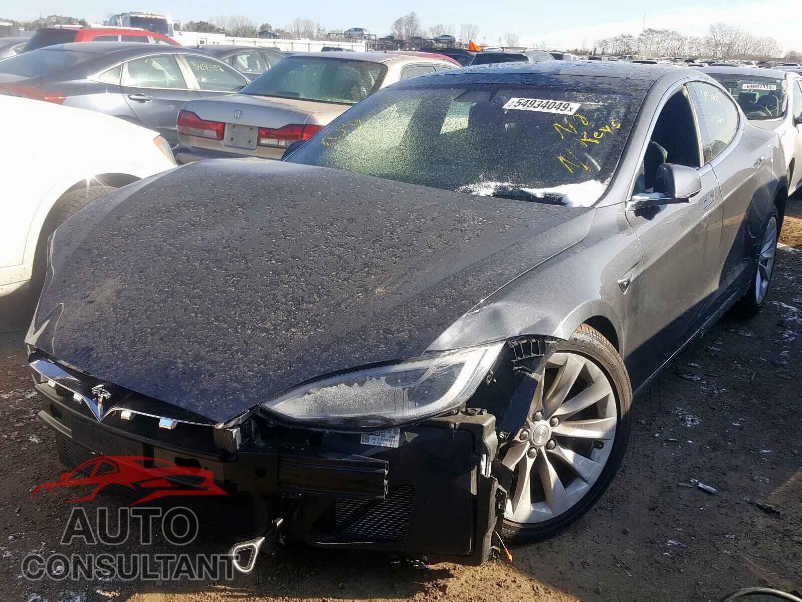 TESLA MODEL S 2017 - 5YJSA1E20HF198212