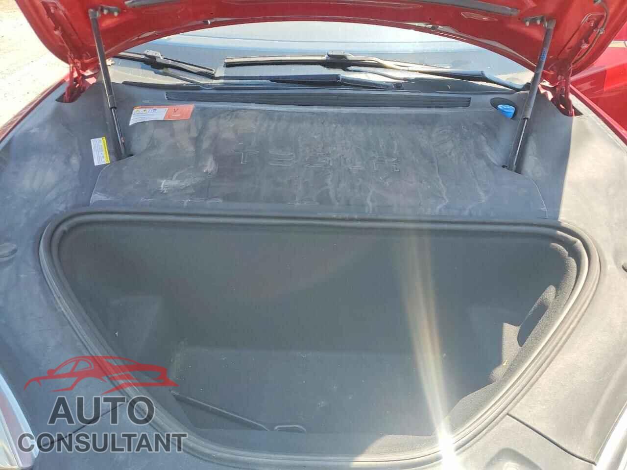 TESLA MODEL S 2016 - 5YJSA1E25GF152812