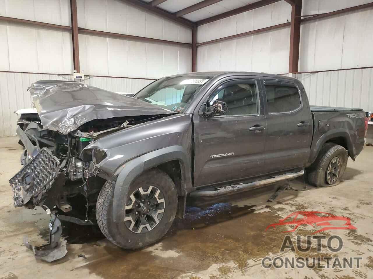 TOYOTA TACOMA 2018 - 5TFCZ5ANXJX122044