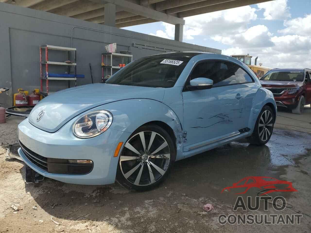 VOLKSWAGEN BEETLE 2013 - 3VWJX7AT2DM675298