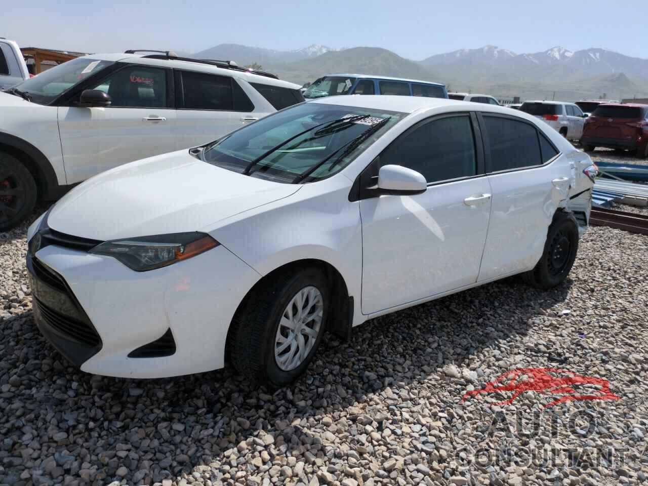 TOYOTA COROLLA 2019 - 5YFBURHE2KP884100