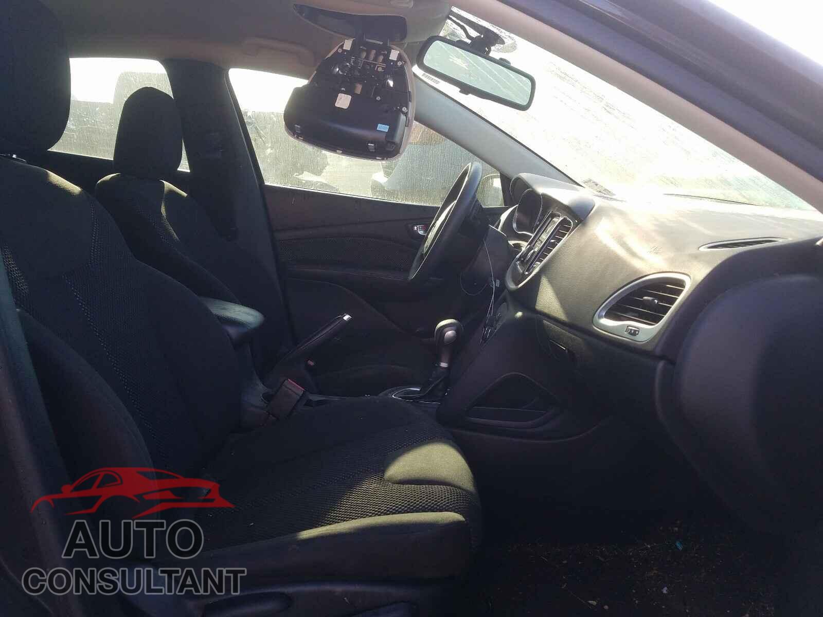 DODGE DART 2016 - 1C3CDFAA6GD625652