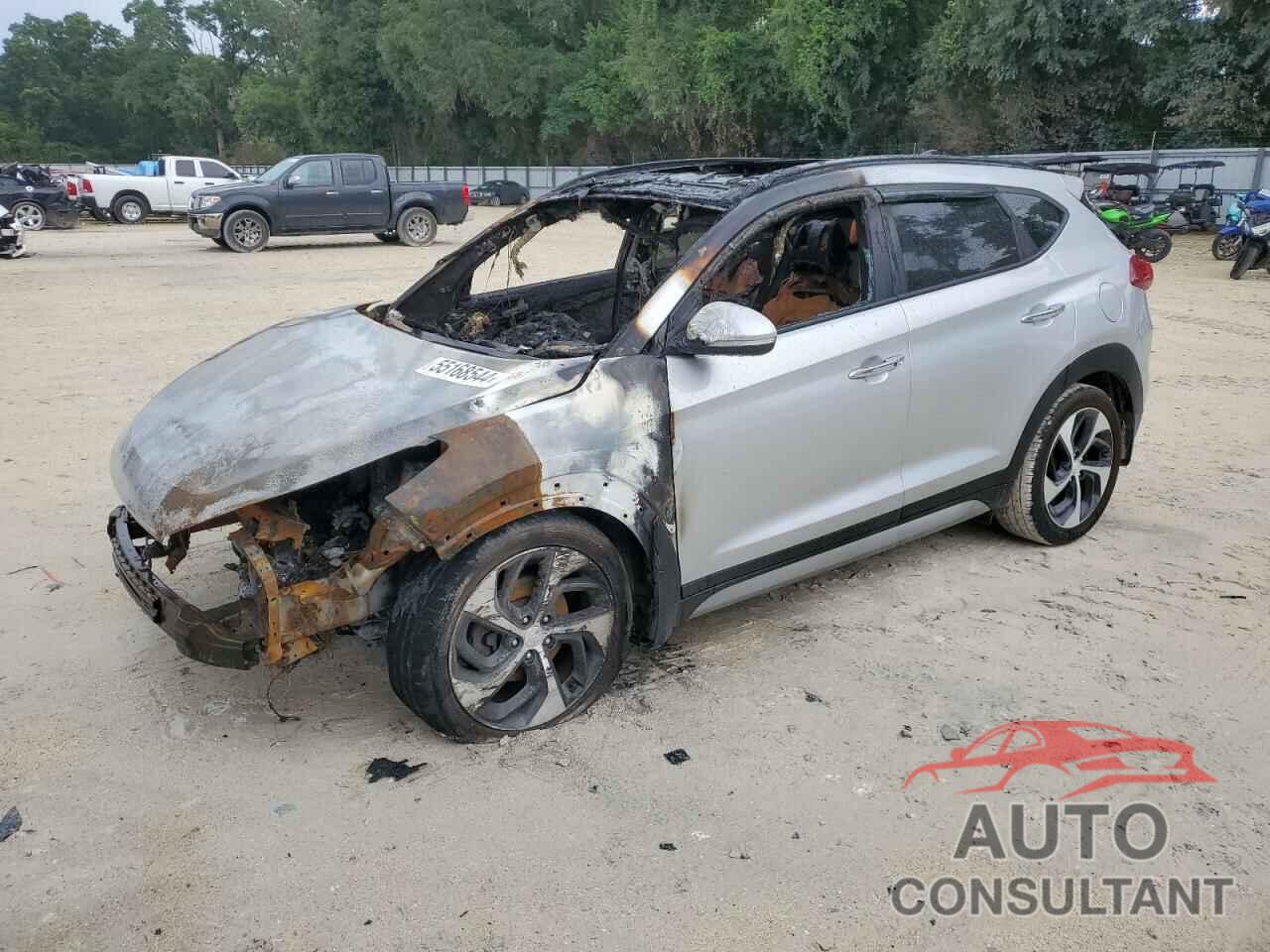 HYUNDAI TUCSON 2017 - KM8J3CA22HU354809