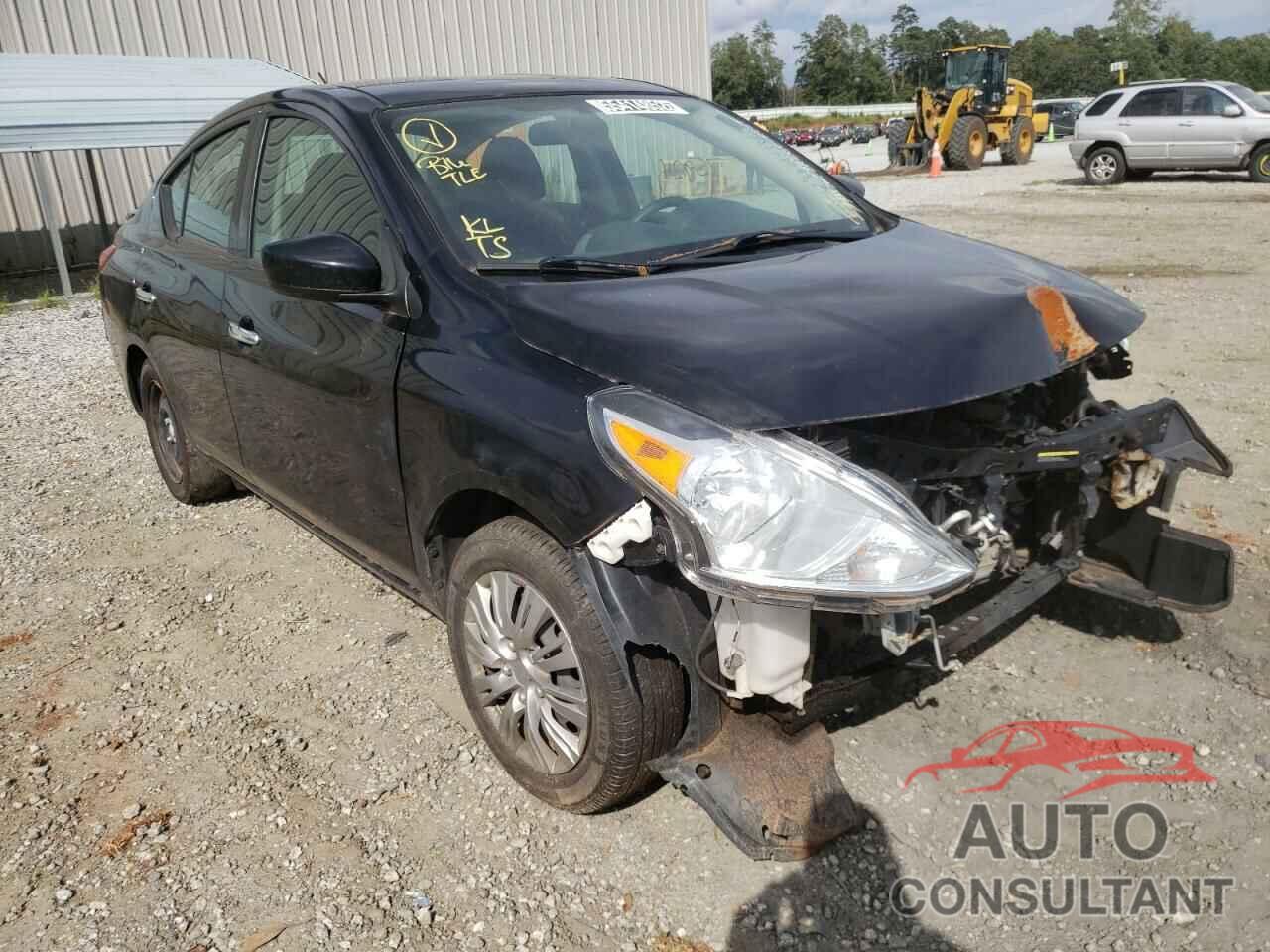 NISSAN VERSA 2019 - 3N1CN7AP0KL863389