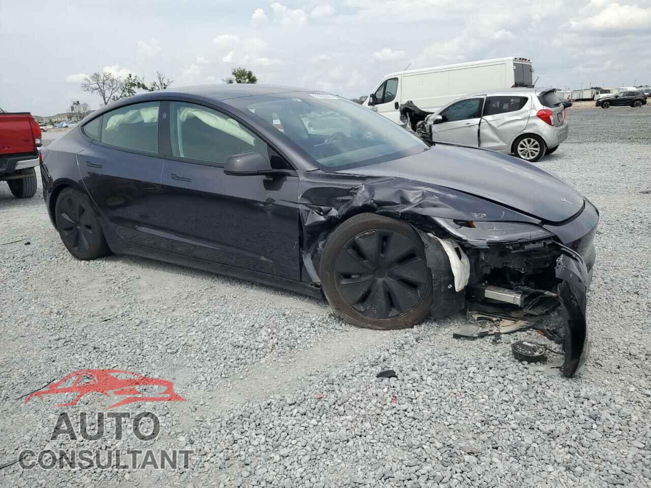 TESLA MODEL 3 2024 - 5YJ3E1EA2RF856999