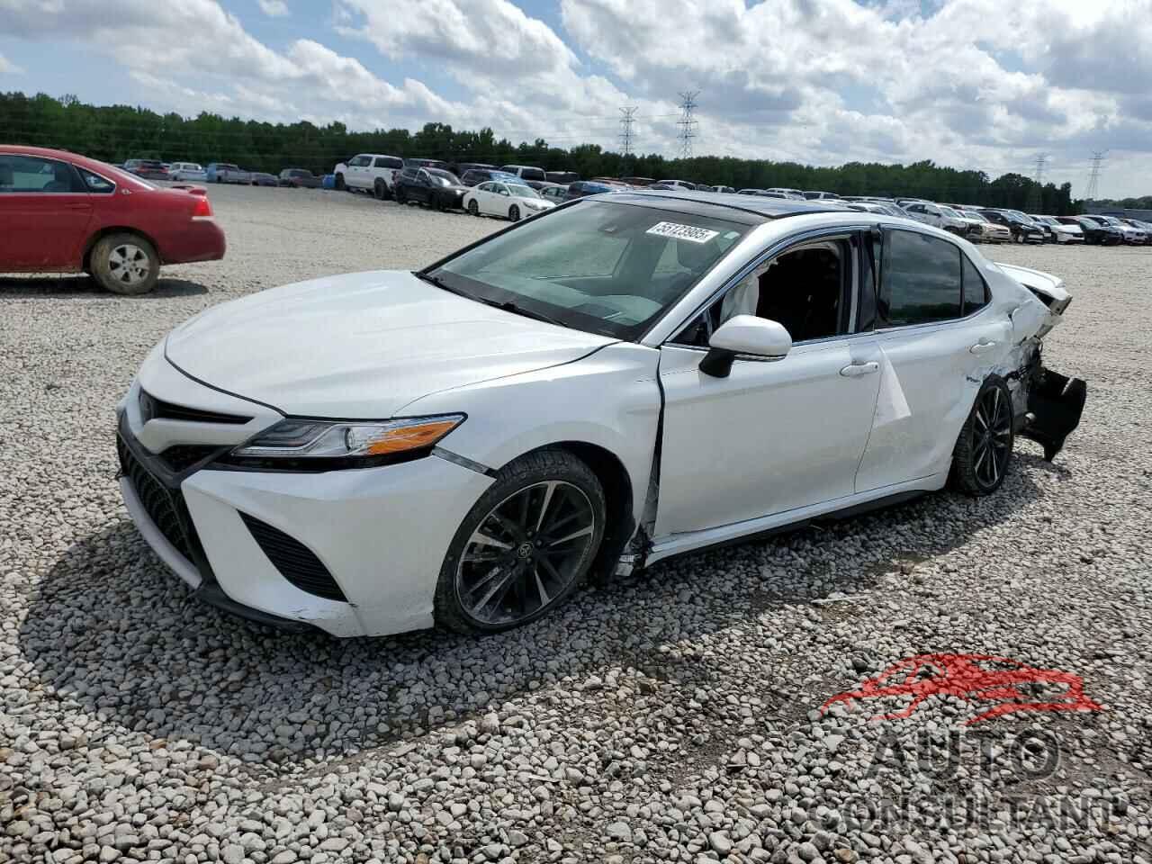 TOYOTA CAMRY 2020 - 4T1KZ1AKXLU044603