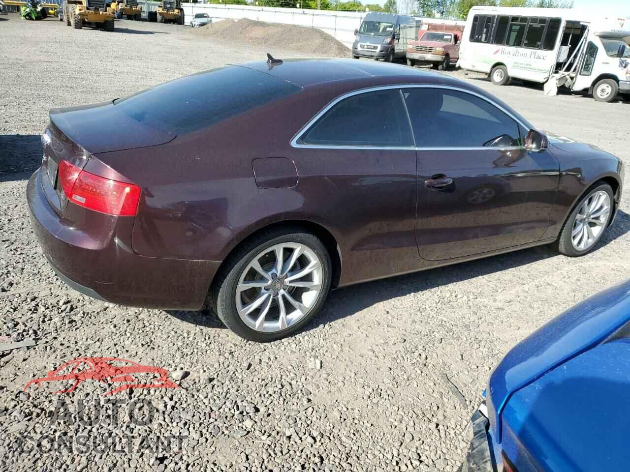 AUDI A5 2014 - WAUCFAFR8EA053776