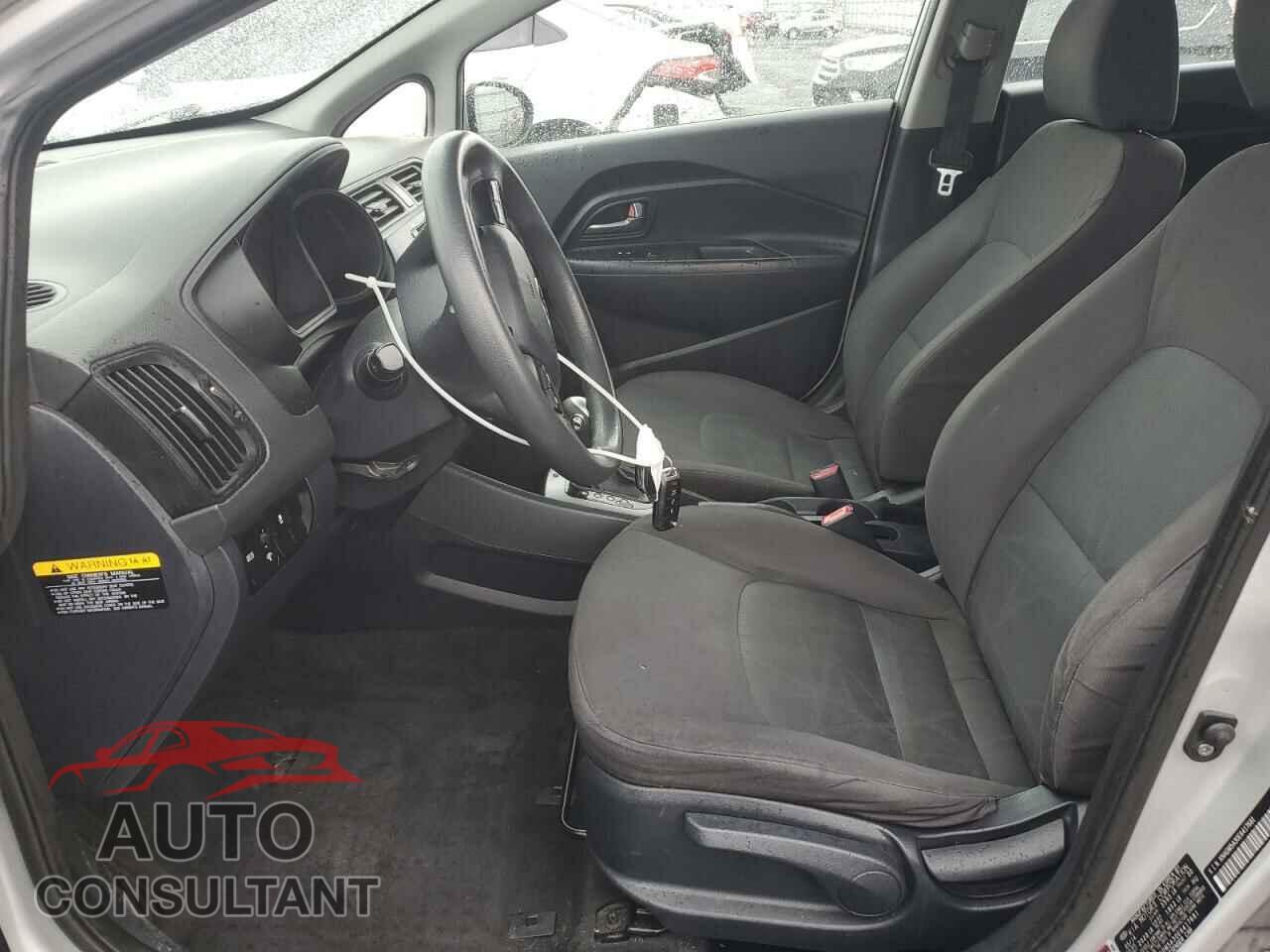 KIA RIO 2014 - KNADM5A30E6417681